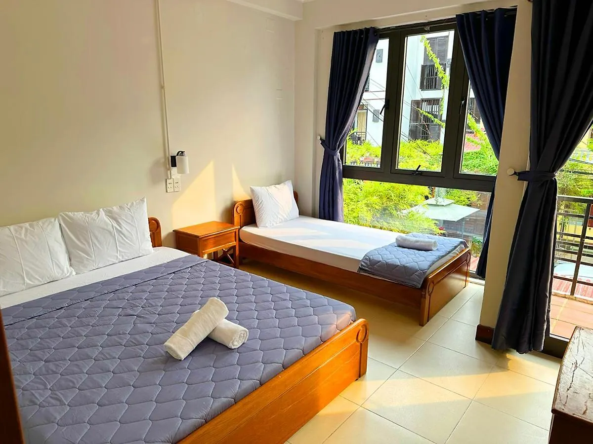 Harmony Old Town Hostel And Pool Bar Hoi An Vietnam